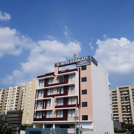 Rr Galaxy Otel Gurgaon Dış mekan fotoğraf