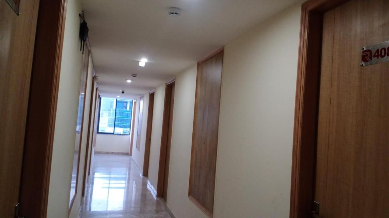 Rr Galaxy Otel Gurgaon Dış mekan fotoğraf